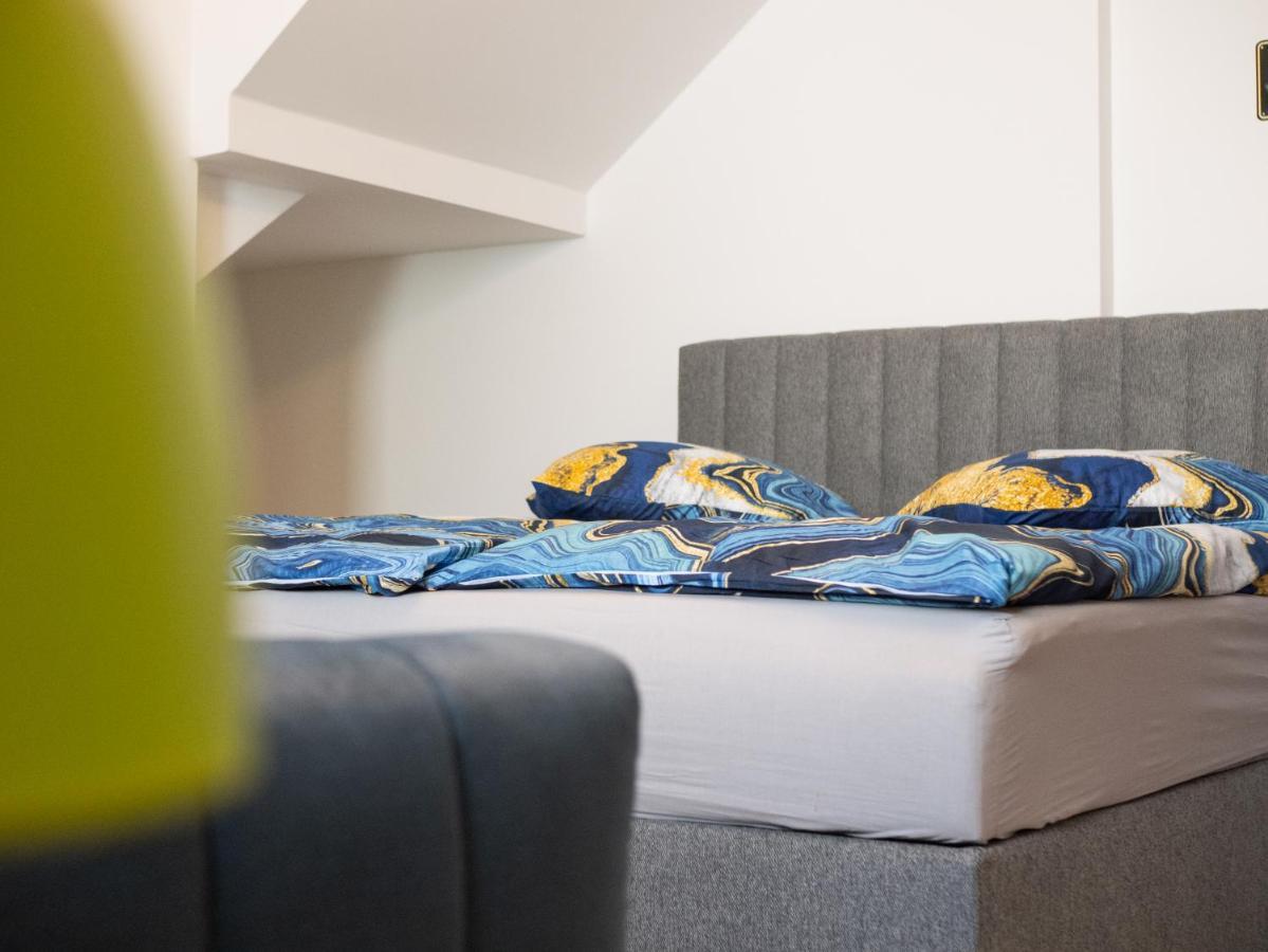 Marina Apartment *